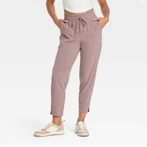 All in Motion - Women’s Active Light High Rise Taper Pants